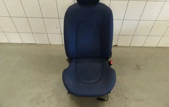 Front passenger seat