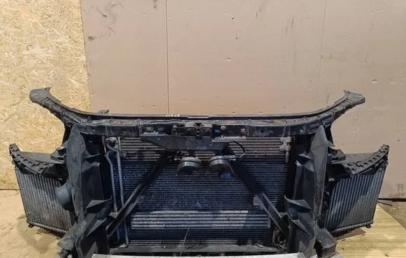 Audi Q7 4L Radiator support slam panel 90518 KW2111