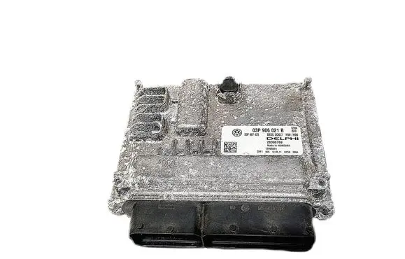 Volkswagen Polo V 6R Engine control unit/module 03P906021B