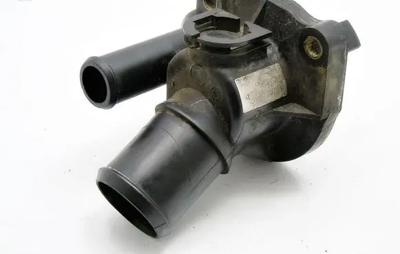Mazda 6 Thermostat housing 5482010