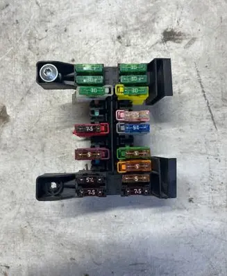 Mercedes-Benz E W211 Fuse module 2115450301