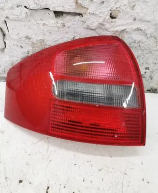 Audi A6 S6 C4 4A Rear/tail lights 4B5945095