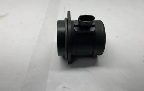 Land Rover Discovery Sport Mass air flow meter G4D312B579AA 0280218307
