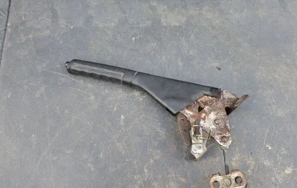 Suzuki Vitara (ET/TA) Handbrake/parking brake lever assembly