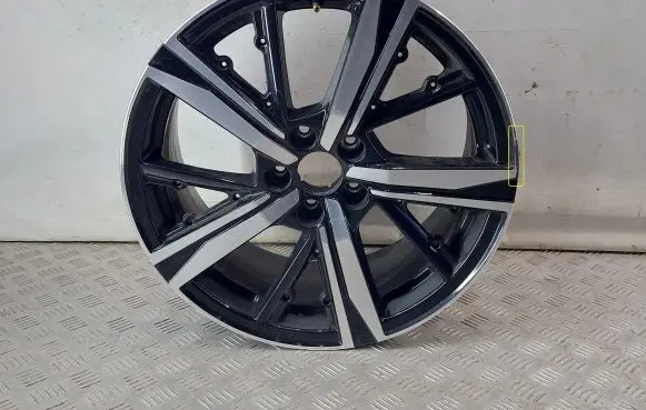 Peugeot 308 R18 alloy rim 9835058180 9835058181XY