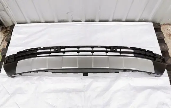Volkswagen Tiguan Front bumper lip 5NA805903J