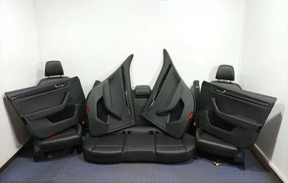 Seat set