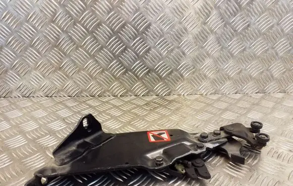 Mazda 5 Sliding door lower roller guide/hinge 
