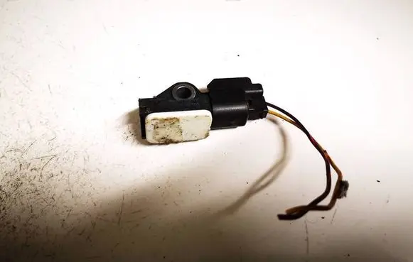 Volvo XC70 Airbag deployment crash/impact sensor 30712107