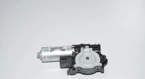 Sunroof motor/actuator
