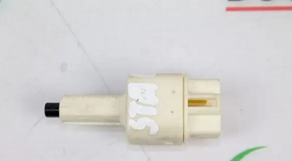 Toyota Yaris Brake pedal sensor switch