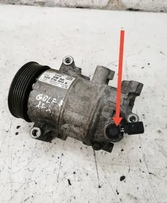 Volkswagen Golf VII Air conditioning (A/C) compressor (pump) 5Q0816803B 12197021827D