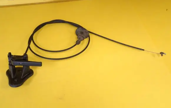 Peugeot 206 Engine bonnet/hood lock release cable 9635752380