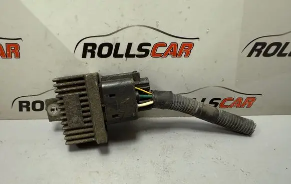 Volvo S40, V40 Glow plug pre-heat relay 7700115078