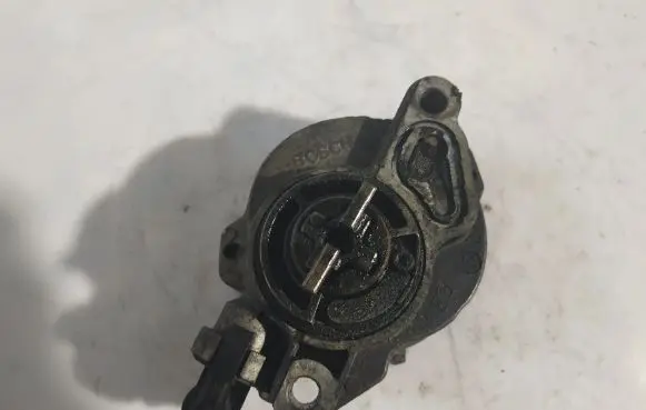 Citroen C5 Vacuum pump D1562A