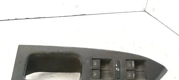 Volkswagen Touran I Electric window control switch 1T1867371F