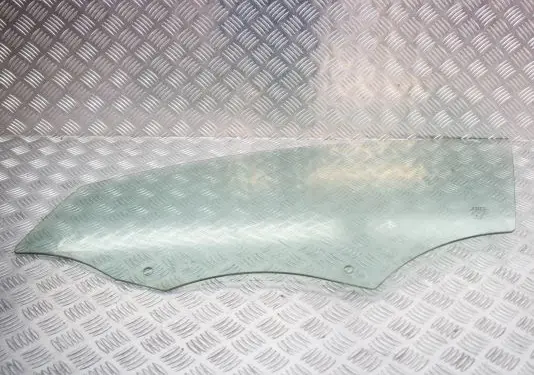 Volvo V60 Front door window glass four-door DOT57 AS2
