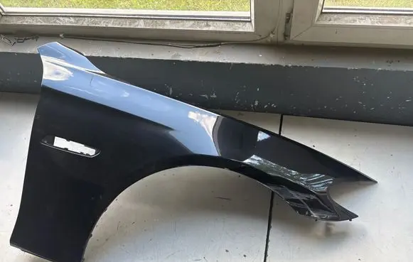 BMW 5 F10 F11 Fender 7207932 11460915