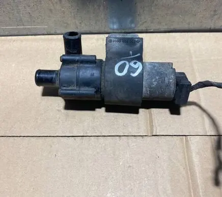 Mercedes-Benz C W202 Electric auxiliary coolant/water pump 2028300014 0018351164