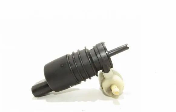 Volkswagen Golf IV Windscreen/windshield washer pump