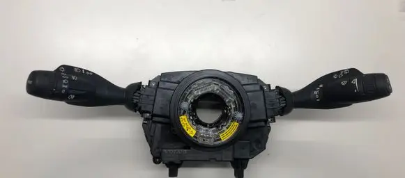 Volvo XC90 Wiper turn signal indicator stalk/switch 31443884