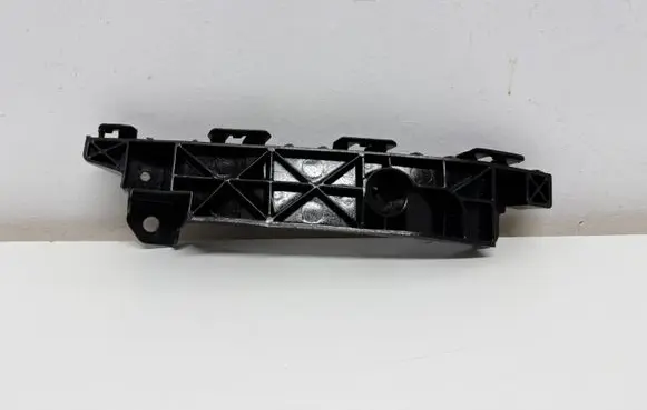 Hyundai ix35 Front bumper mounting bracket 865132Y000