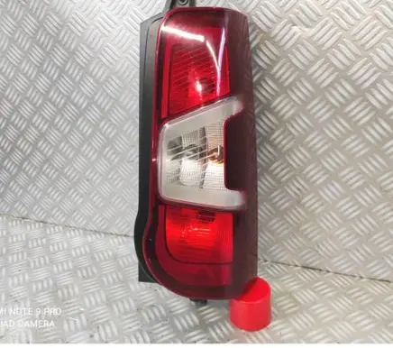 Peugeot Partner III Rear/tail lights 9820554880 311061177 200100007RH