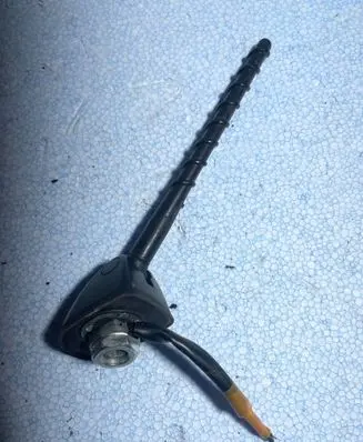 Nissan X-Trail T31 Radio antenna 
