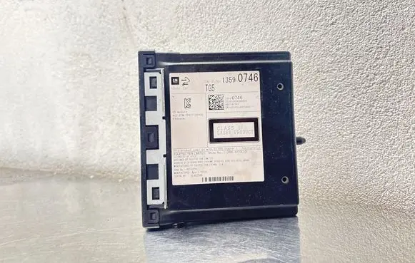 Opel Insignia A CD/DVD changer 13590746 7310100000000X