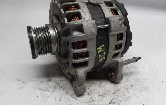 Volkswagen Golf VII Generator/alternator 03L903023K