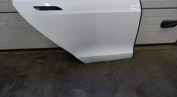 Tesla Model S Rear door