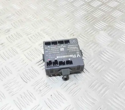 Mercedes-Benz E W212 Door control unit/module A2129011705 A2129027706
