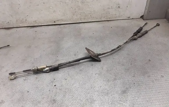 Toyota RAV 4 (XA20) Gear shift cable linkage