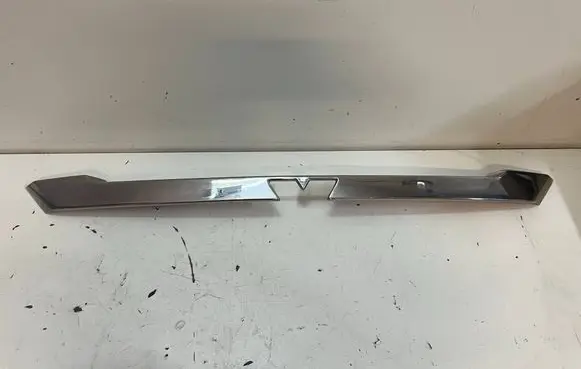 Mitsubishi Outlander Tailgate/trunk spoiler MME31790