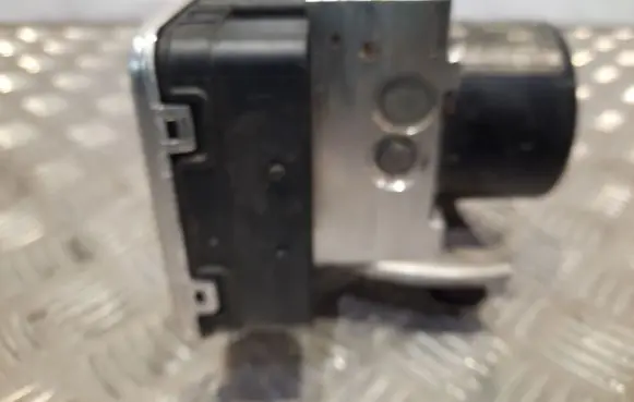 Porsche Cayenne (92A) ABS Pump 7P0907379P