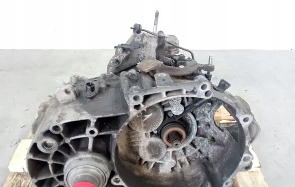 Ford Galaxy Manual 5 speed gearbox FUX