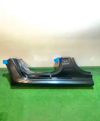 Peugeot 208 II Pillar (middle) 1660273580