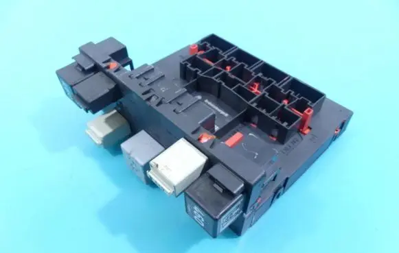 Volkswagen PASSAT B6 Central body control module 3C0937049Q IMPRK1155883