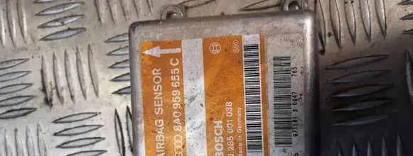 Audi A6 S6 C4 4A Airbag control unit/module 8a0959655c