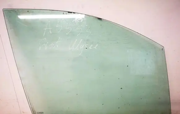 Fiat Ulysse Front door window glass four-door