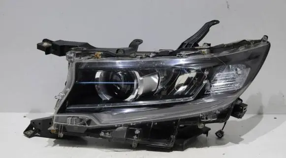 Toyota Land Cruiser (J150) Headlight/headlamp