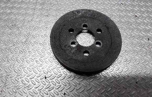 Audi A4 S4 B5 8D Power steering pump pulley 