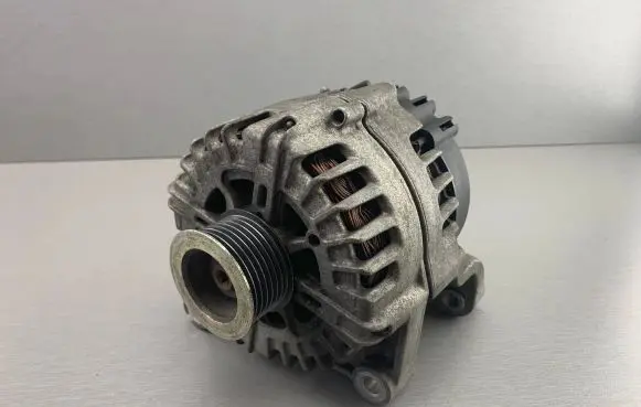 BMW 5 F10 F11 Generator/alternator 7808075 12317808075