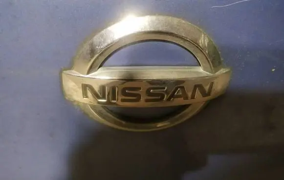 Nissan Micra Manufacturer badge logo/emblem 