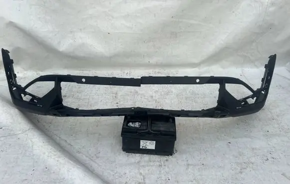BMW X1 U11 Front bumper lip 51119883580 9883580 0110144000