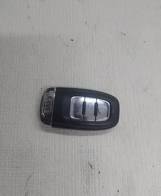 Audi A4 S4 B8 8K Ignition key/card 8T0959754D 5101805 050800002490200