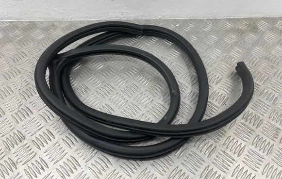 Mazda 6 Front door rubber seal 