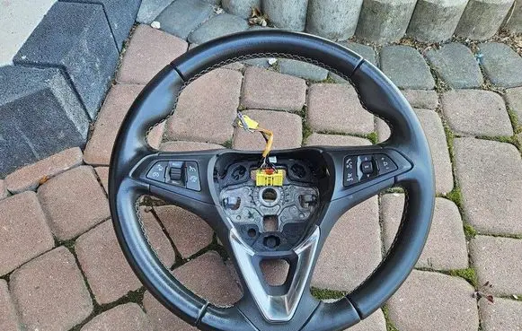 Opel Astra K Steering wheel 39229905-