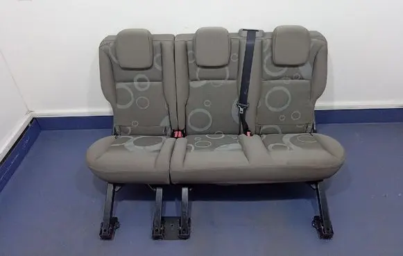 Renault Kangoo II Second row seats 