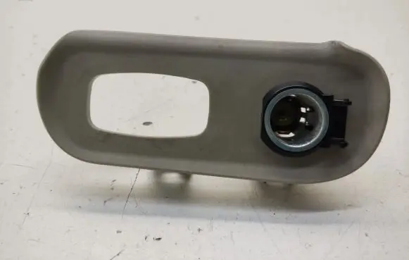 Mercedes-Benz R W251 12 V Socket (rear) A1638200051